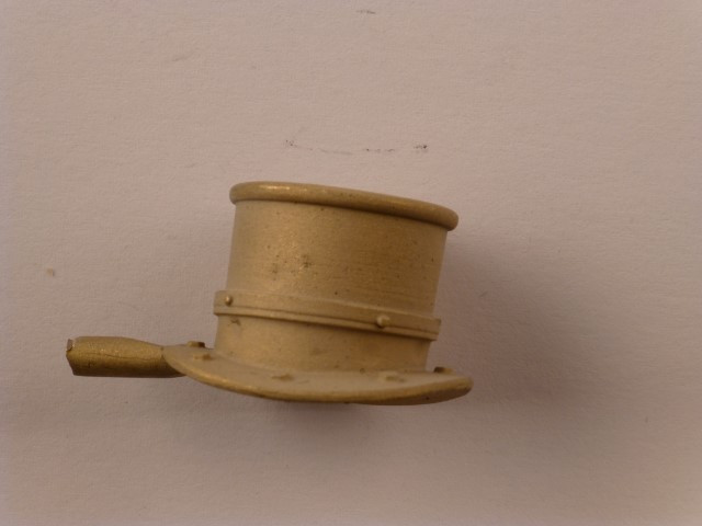 Schornstein, Duchmesser oben 20mm, 15,5mm hoch,  für Kessel-Durchmesser 60 +/- 2mm			