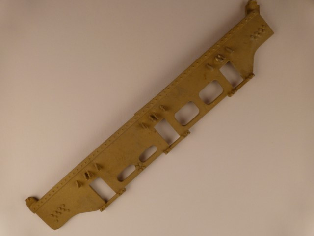 Tender-Rahmenwangen, rechts/links, für Steifrahmentender,  Achsabstände je 50mm, Gesamtlänge 176mm